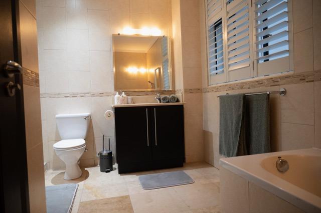 To Let 2 Bedroom Property for Rent in Cape Town City Centre Western Cape